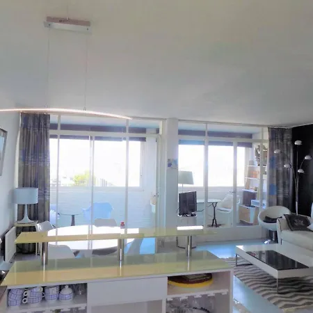 Appartement Royan, 1 Piece, 2 Personnes - Fr-1-305-1489 *