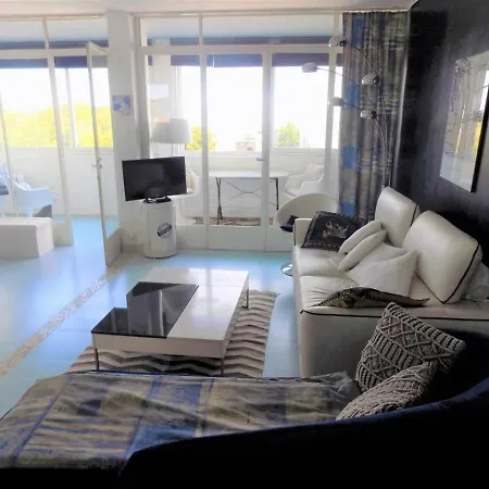 Royan, 1 Piece, 2 Personnes - Fr-1-305-1489 Appartement