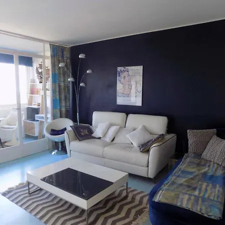 Appartement Royan, 1 Piece, 2 Personnes - Fr-1-305-1489 Royan